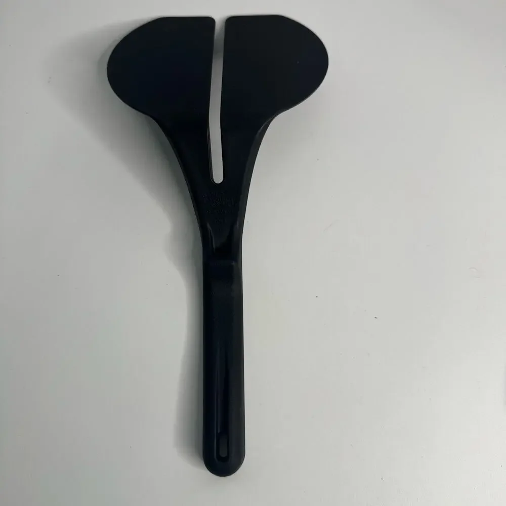 Pampered Chef Nylon Panini Spatula #2352 - Hamburger - Sandwich Turner
